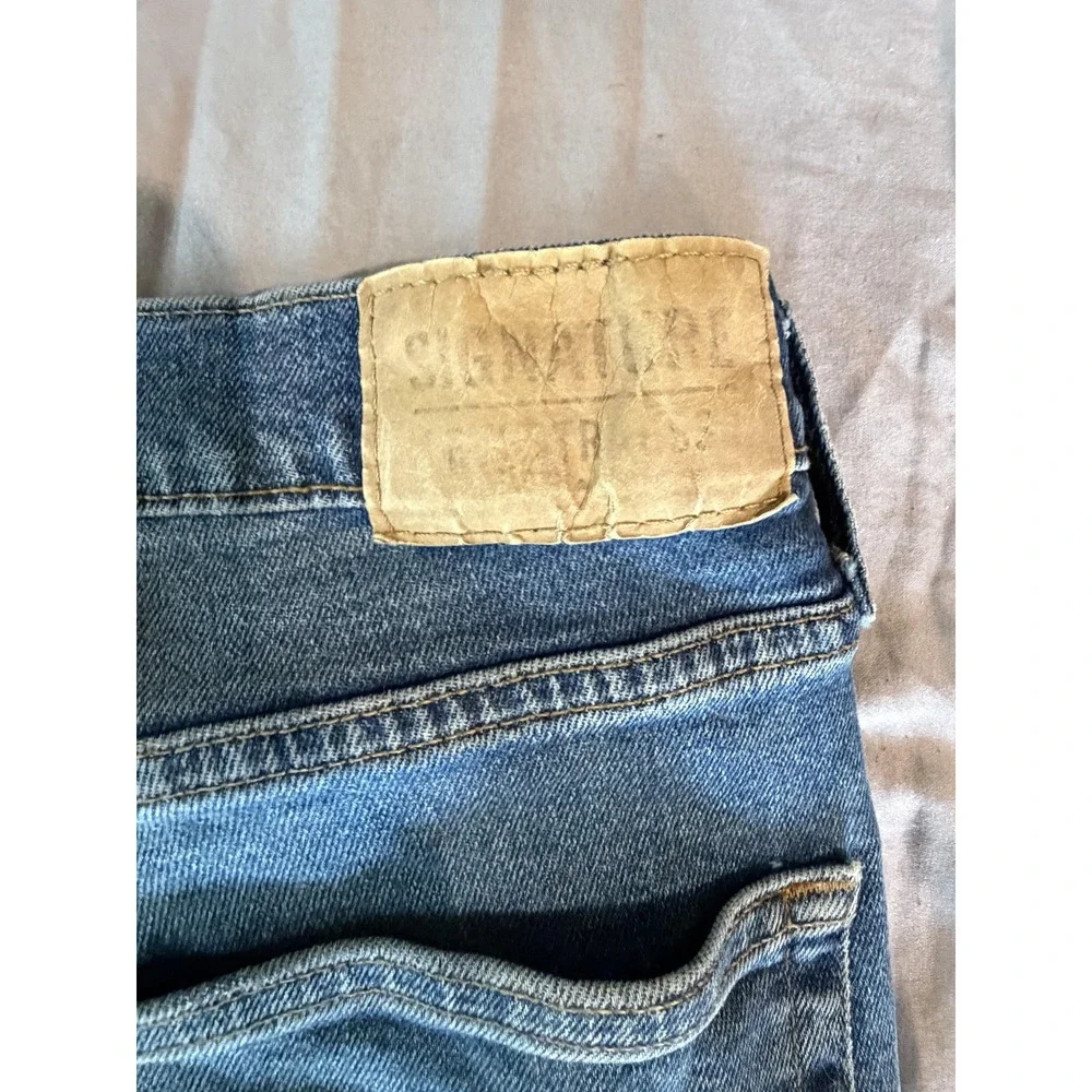 Signature Levi Strauss & Co. brand signature